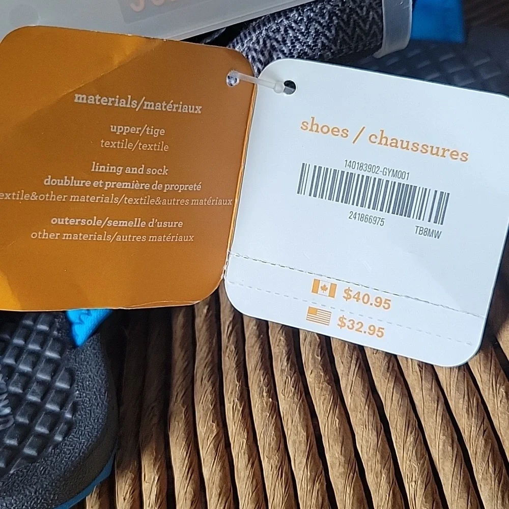 Gymboree adjustable sandals